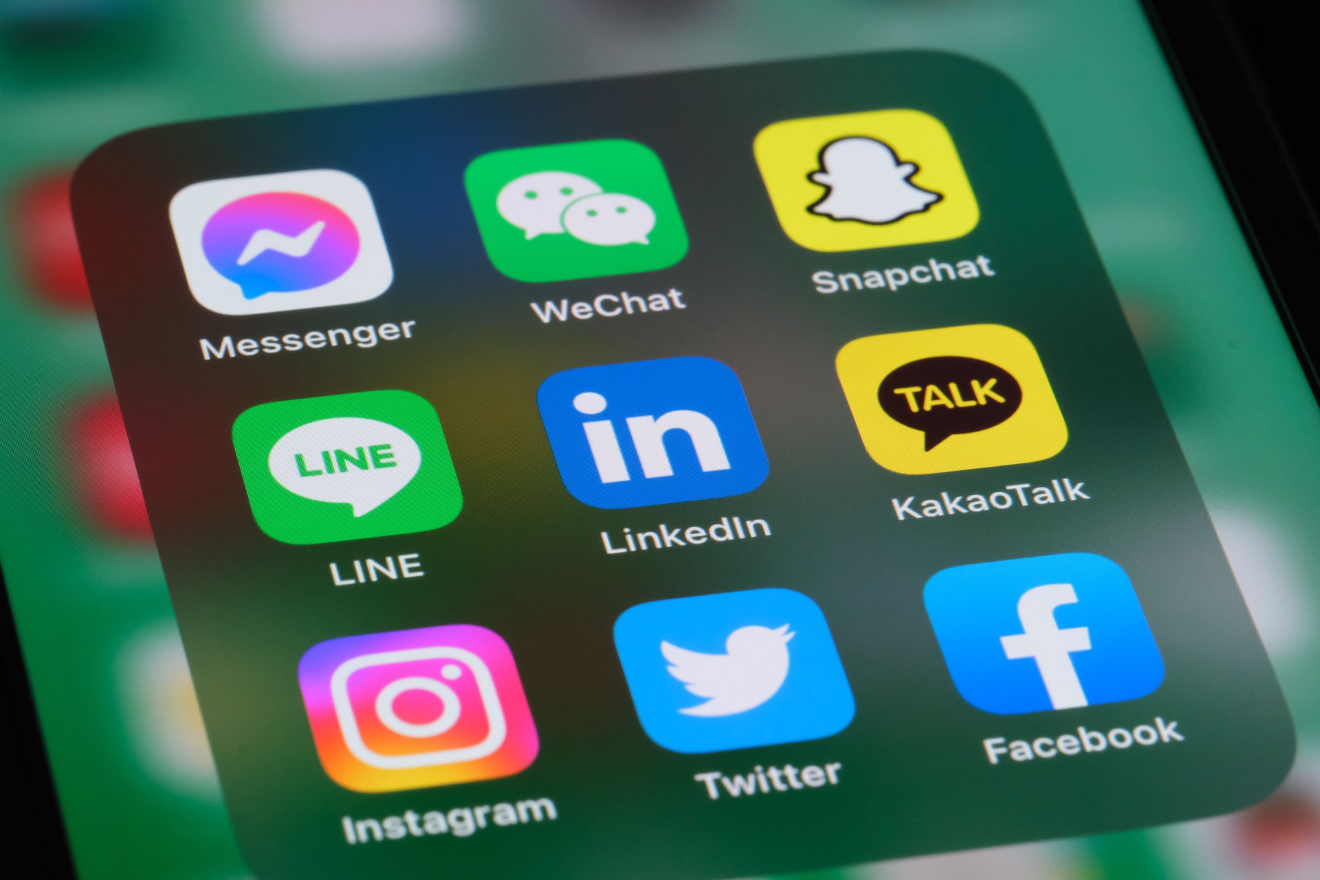 LinkedIn, LINE, Messenger,Instagram, Wechat, Twitter, SnapChat, KakaoTalk, Facebook app icon on screen